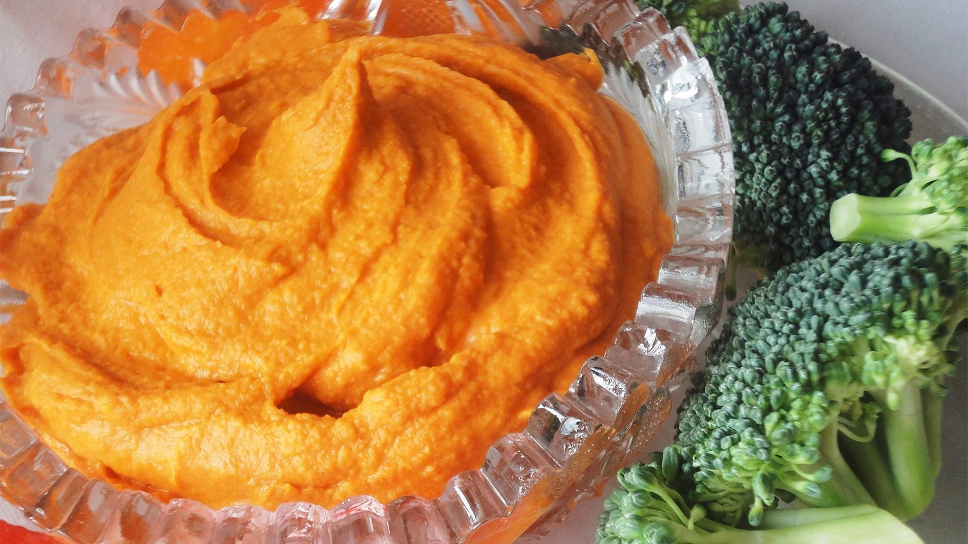 Nutritionists Reveal the Snacks You'll Find in Their Kitchens